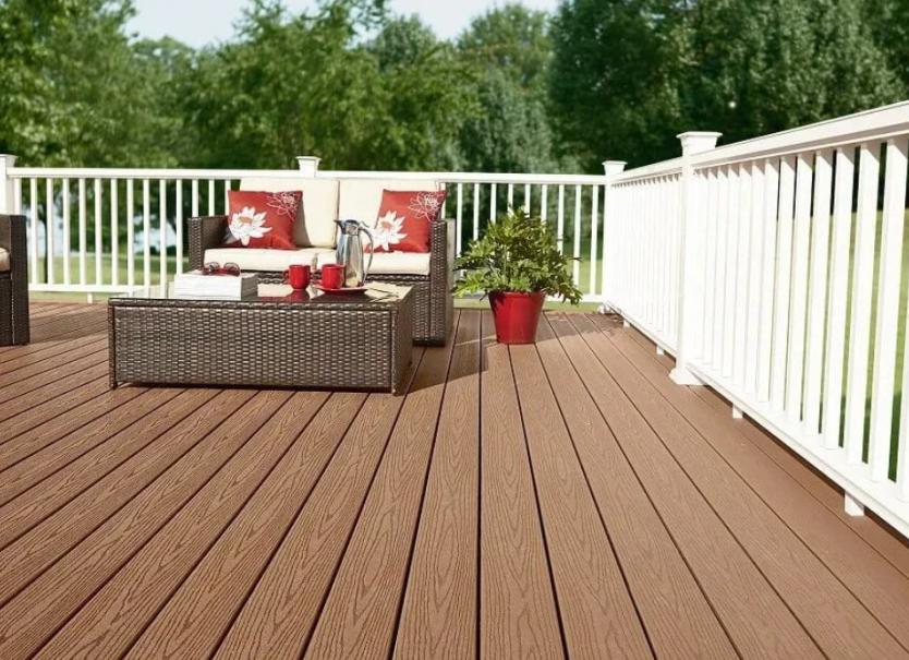 Террасная доска из ДПК - идеальное решение для отделки пола