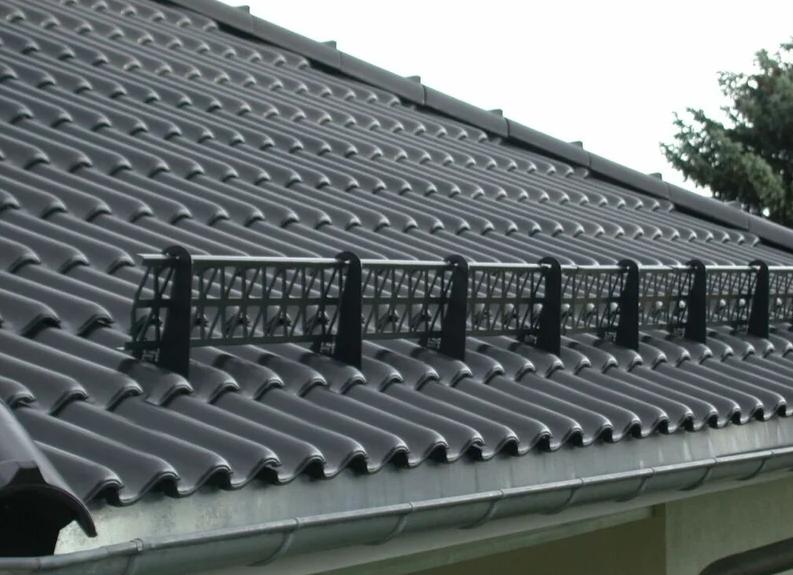 Снегозадержатели на кровлю, зачем???