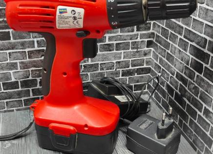 Электроинструмент fairline